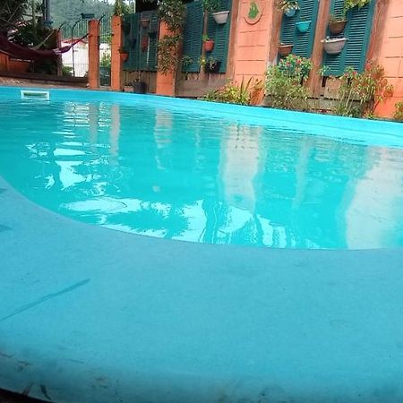 Residencial Girassóis da Barra Acomodação com café da manhã Florianópolis Exterior foto